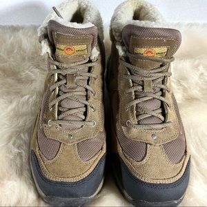 Women’s Earth Spirit 10 Ankle Boots Tan